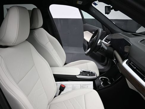 New 2026 BMW X1 xDrive28i w/ Technology Package AWD/4WD image 21