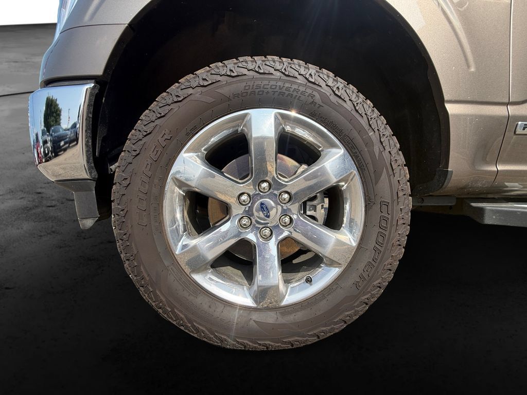 Used 2023 Ford F150 XLT w/ Equipment Group 302A High AWD/4WD image 12