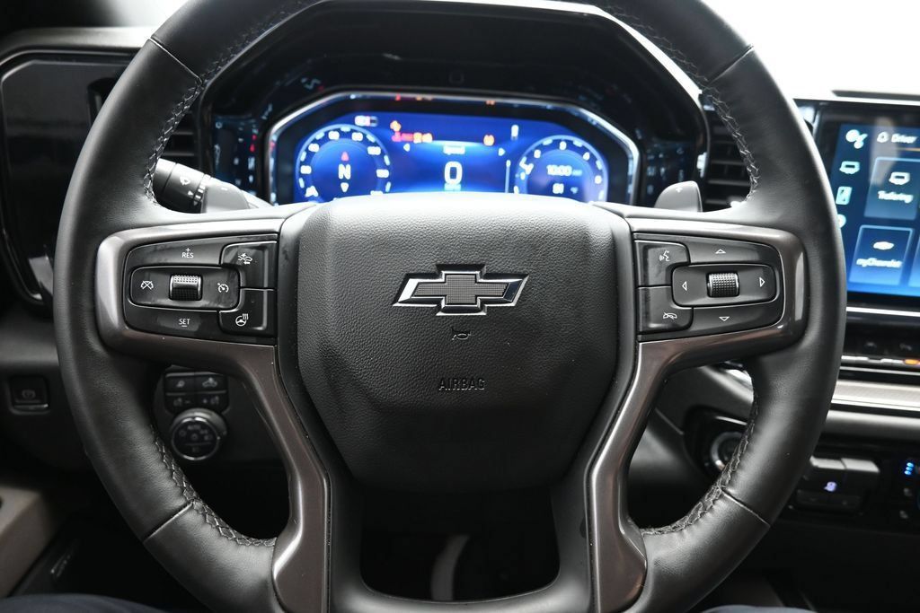 Used 2024 Chevrolet Silverado 1500 ZR2 w/ Technology Package AWD/4WD image 35