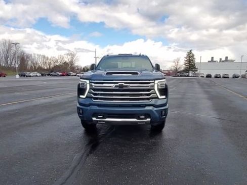 New 2026 Chevrolet Silverado 2500 High Country w/ Technology Package AWD/4WD image 3