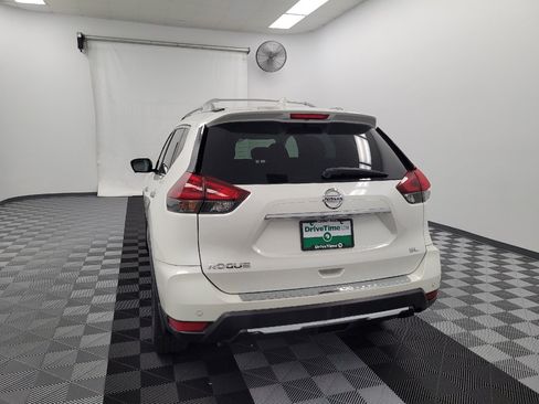Used 2020 Nissan Rogue SL FWD image 6
