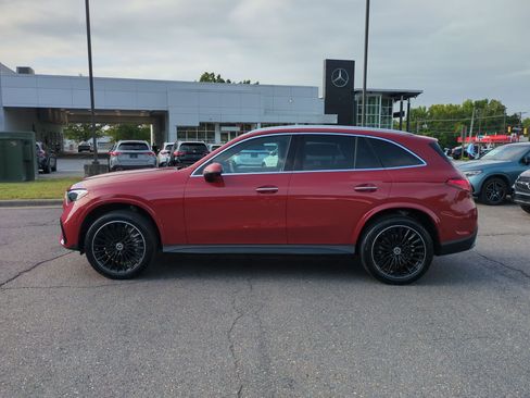 Used 2026 Mercedes-Benz GLC 300 4MATIC image 6