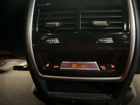 Used 2025 BMW X5 M Competition w/ Executive Package image 23