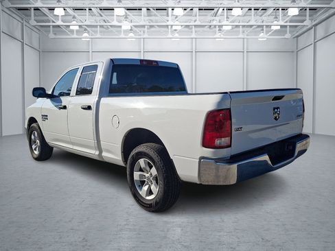 Used 2024 RAM 1500 Classic SLT AWD/4WD image 3