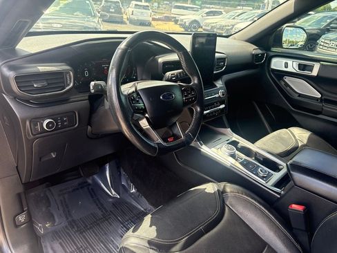 Used 2020 Ford Explorer ST w/ ST Street Pack AWD/4WD image 15