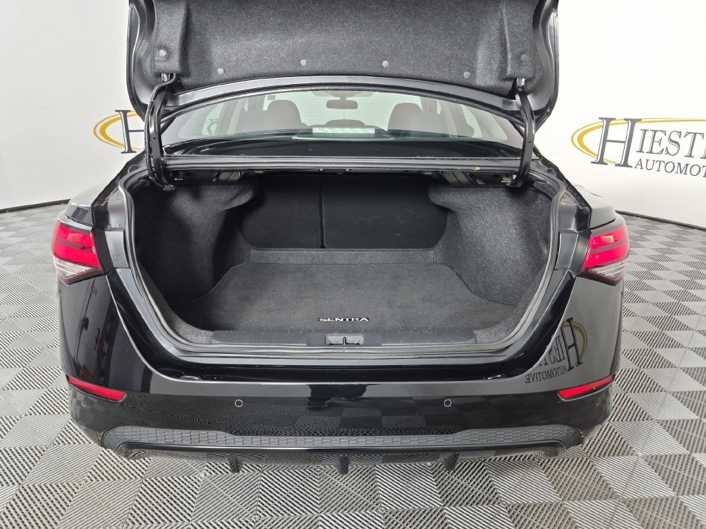 Used 2025 Nissan Sentra SV FWD image 31