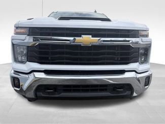 Used 2025 Chevrolet Silverado 2500 LT w/ Convenience Package video 2