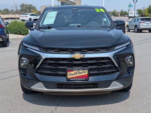 Used 2024 Chevrolet Blazer LT AWD/4WD image 8