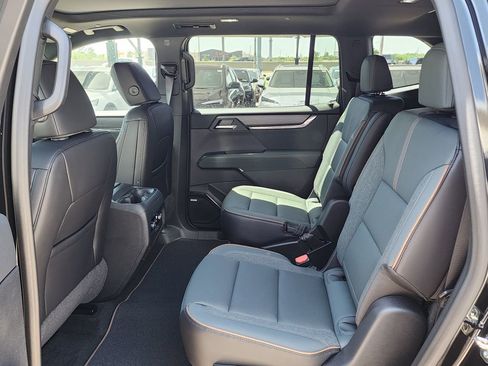 New 2026 GMC Acadia AT4 AWD/4WD image 46