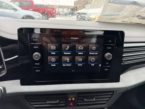 New 2026 Volkswagen Jetta SE image 16