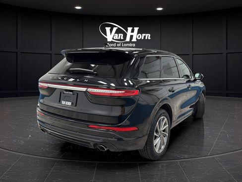 Used 2025 Lincoln Corsair Grand Touring w/ Equipment Group 301A AWD/4WD image 7