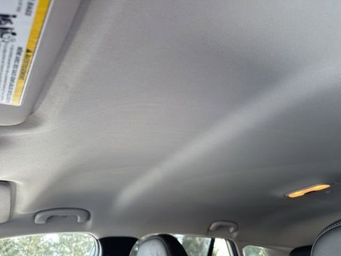 Used 2024 Chevrolet Trax LT image 23