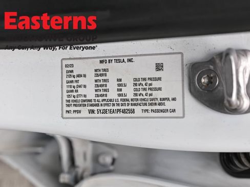 Used 2023 Tesla Model 3 Standard Range image 30