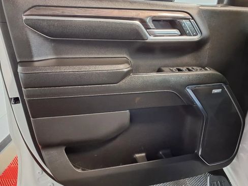 Used 2024 Chevrolet Silverado 1500 LTZ AWD/4WD image 15