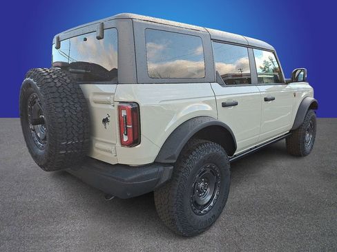 New 2025 Ford Bronco Badlands AWD/4WD image 3