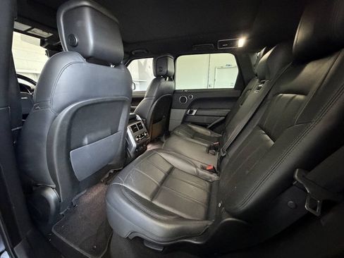 Used 2018 Land Rover Range Rover Sport HSE AWD/4WD image 19