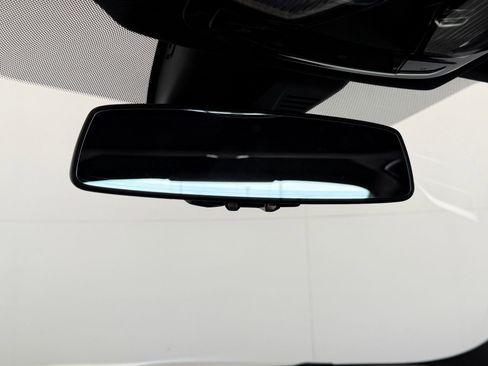 Used 2026 BMW 330i Sedan w/ Convenience Package RWD image 18