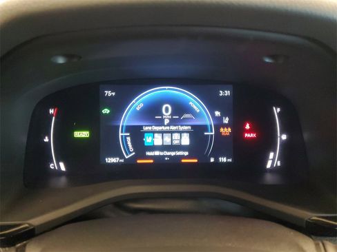 Used 2025 Toyota Camry SE image 22