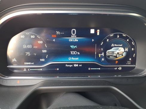 Used 2022 Chevrolet Tahoe Z71 w/ Luxury Package image 24