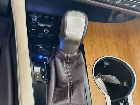 Used 2017 Lexus RX 350 FWD w/ Premium Package image 17