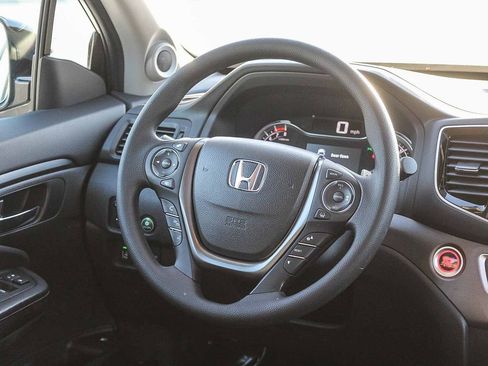 Used 2023 Honda Ridgeline Sport image 16