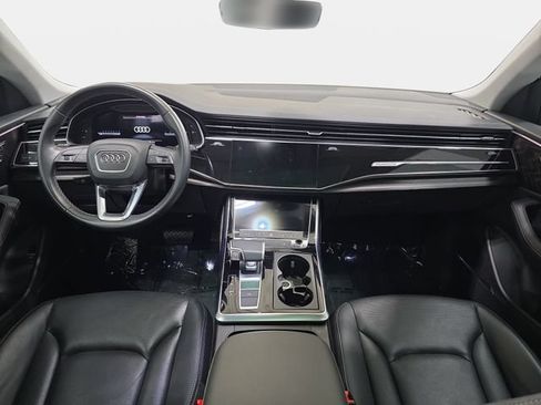 Used 2023 Audi Q8 Premium Plus AWD/4WD image 10