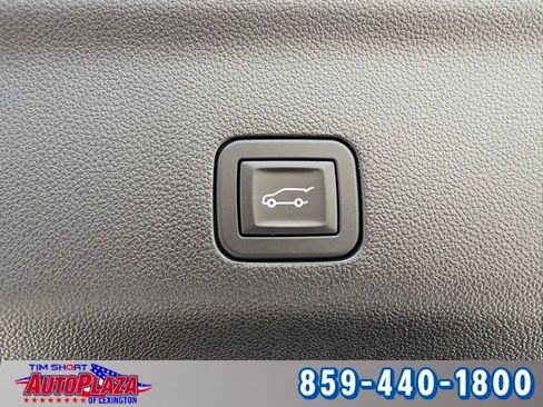 Used 2024 GMC Yukon AT4 w/ LPO, Floor Liner Package AWD/4WD image 39