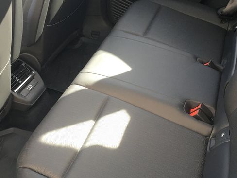 Certified 2022 Volkswagen ID.4 Pro S image 11