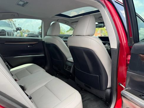 Used 2017 Lexus ES 350 w/ Premium Package FWD image 20