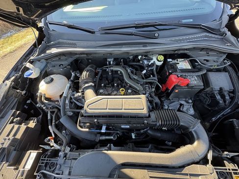 Used 2024 Ford Escape ST-Line image 15