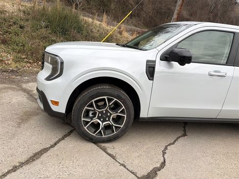 New 2026 Ford Maverick Lariat image 8