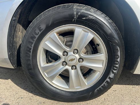 Used 2012 Chevrolet Impala LS FWD image 10