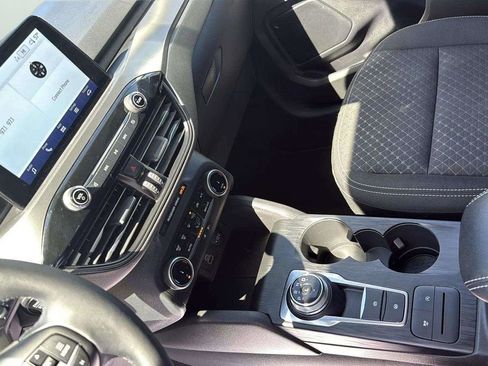 Used 2024 Ford Escape Active image 21