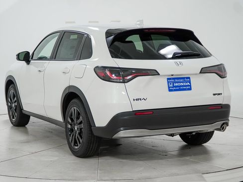 New 2026 Honda HR-V Sport image 5