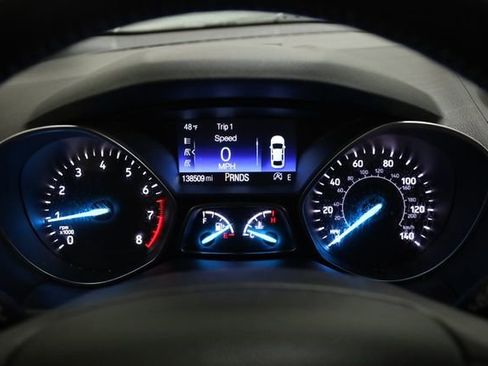 Used 2018 Ford Escape Titanium w/ Ford Safe & Smart Package image 21