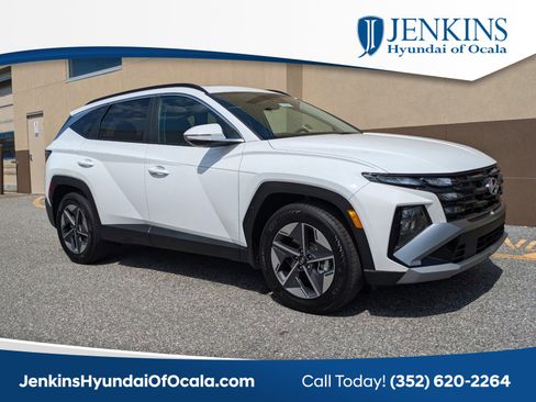 New 2025 Hyundai Tucson SEL image 1