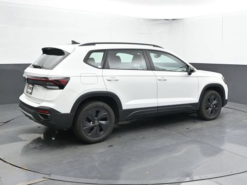Used 2026 Volkswagen Taos S FWD image 3