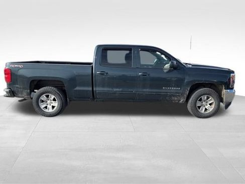 Used 2017 Chevrolet Silverado 1500 LT w/ All Star Edition AWD/4WD image 4