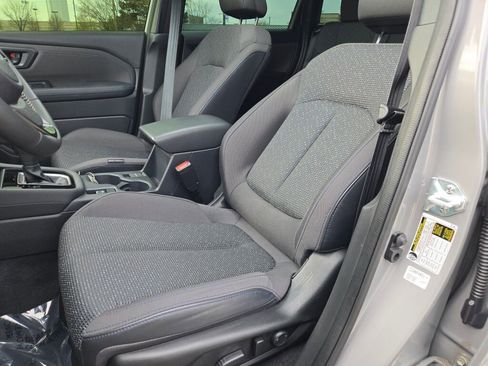 Used 2025 Subaru Forester Premium AWD/4WD image 27