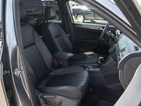 Used 2024 Volkswagen Tiguan SE R-Line FWD image 42
