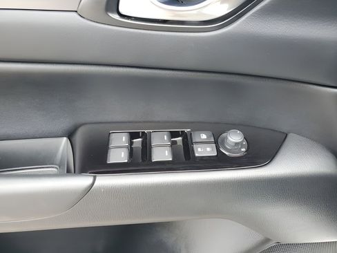 Used 2025 MAZDA CX-5 AWD 2.5 S w/ Select Package image 25