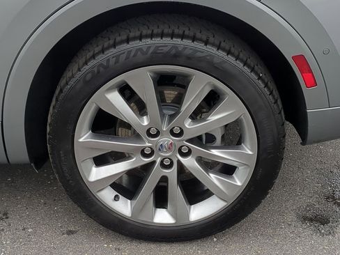 Used 2023 Buick Envision Avenir AWD/4WD image 31