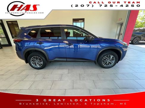 Used 2023 Nissan Rogue S AWD/4WD image 7