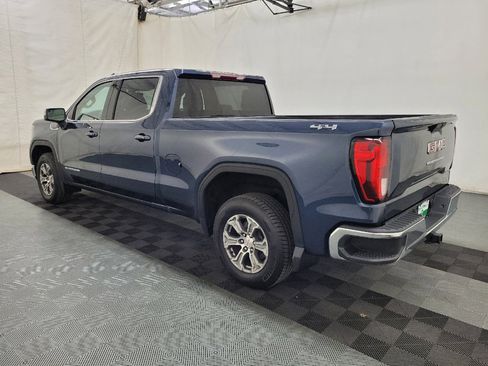 Used 2020 GMC Sierra 1500 SLE w/ SLE Value Package AWD/4WD image 3