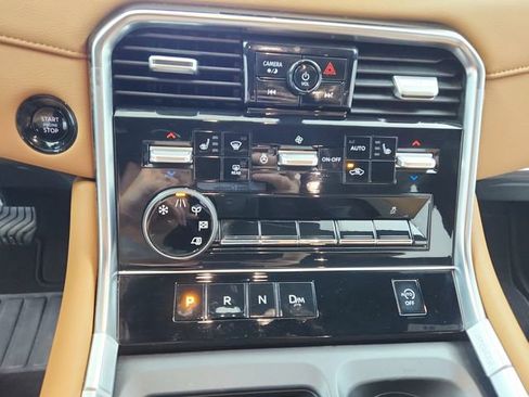 Used 2025 Nissan Armada SL w/ Captain's Chari Seat Package RWD image 29