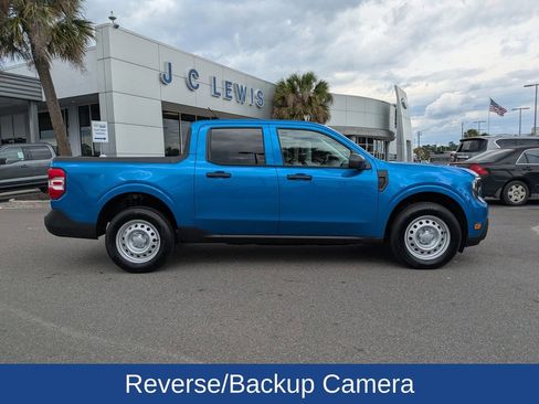 Used 2025 Ford Maverick XL FWD image 3