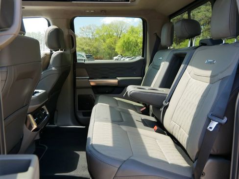 Used 2026 Ford F450 Platinum w/ Platinum Plus Package AWD/4WD image 14