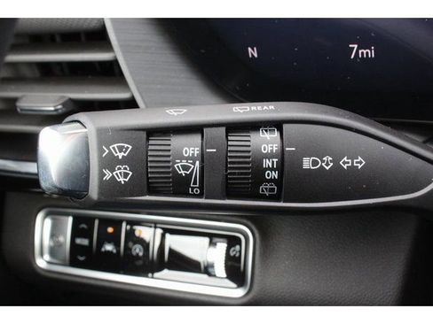 New 2025 Buick Envision Preferred AWD/4WD image 31