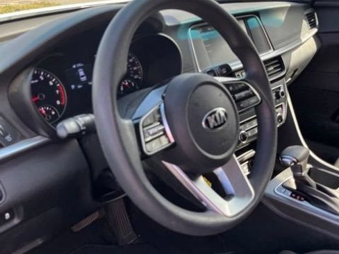Used 2019 Kia Optima LX FWD image 6