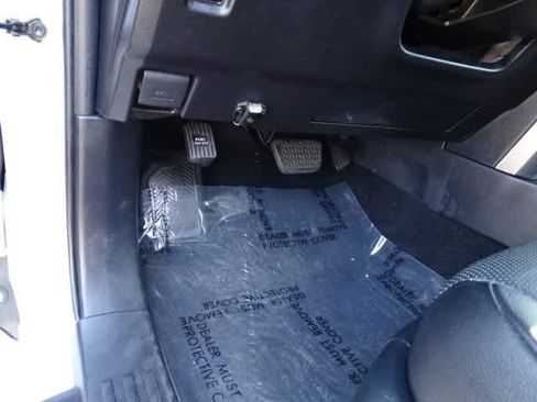 Certified 2024 Toyota 4Runner Limited AWD/4WD image 15